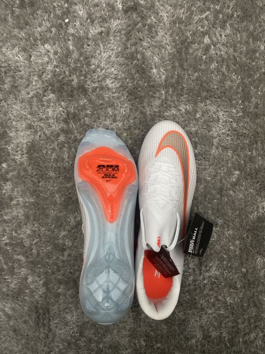 Mercurial superfly 11 white and orange