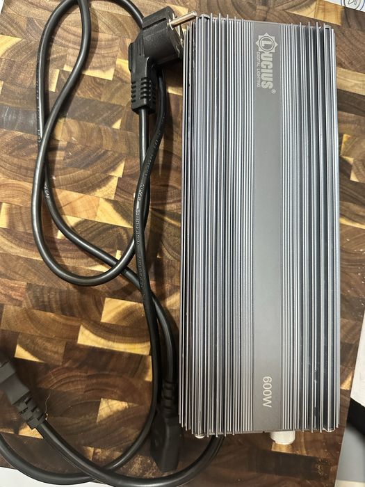 Zasilacz cyfrowy Lucius 600W