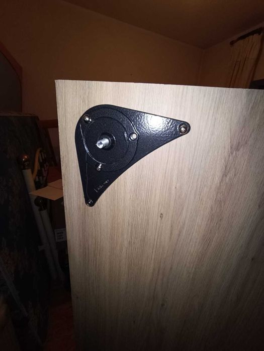 Mesa em Melamina cor Carvalho