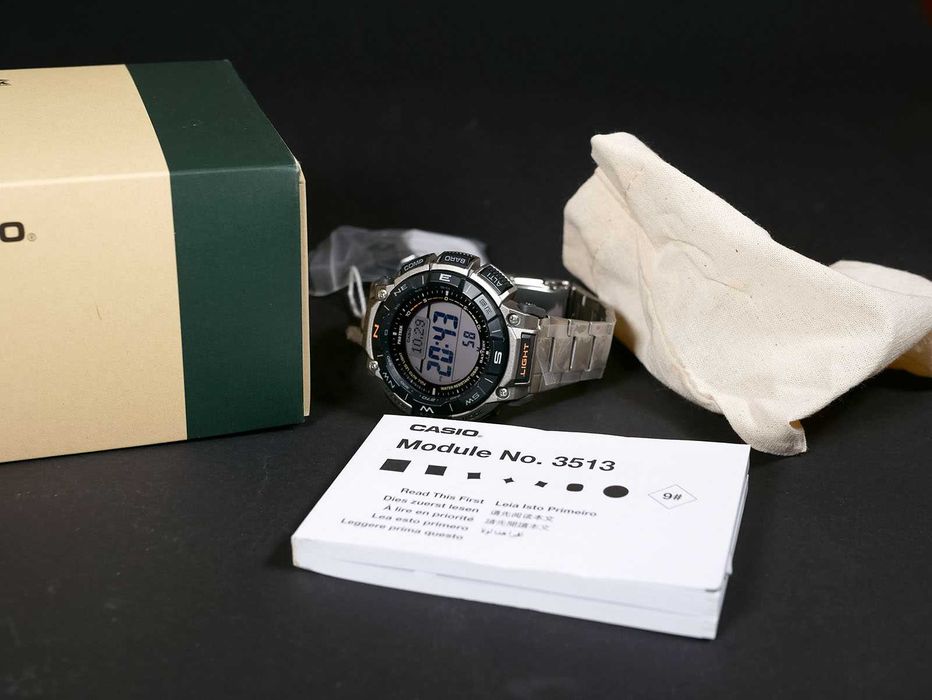 С компасом Casio PRG-340T-7 Titanium ProTrek