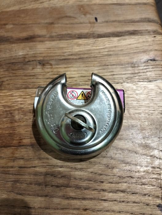 Kłódka abus diskus germany 24 70 hartowana