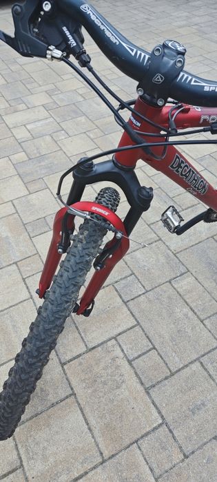 Rower RockRider Decathlon stan BDB