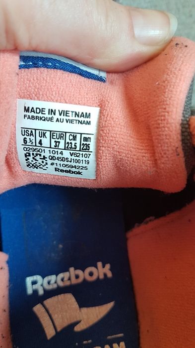 Buty firmy  Reebok dla dziewczynki rozm 37