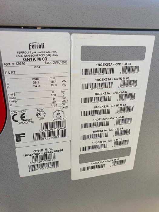 Caldeira de aquecimento gasóleo Ferroli