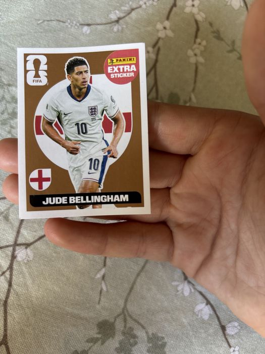 Bellingham extra sticker como novo