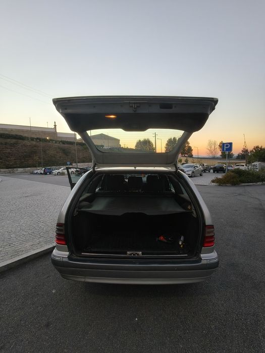 Mercedes-Benz E 220 CDI (W210) – 143cv Auto — photo 4