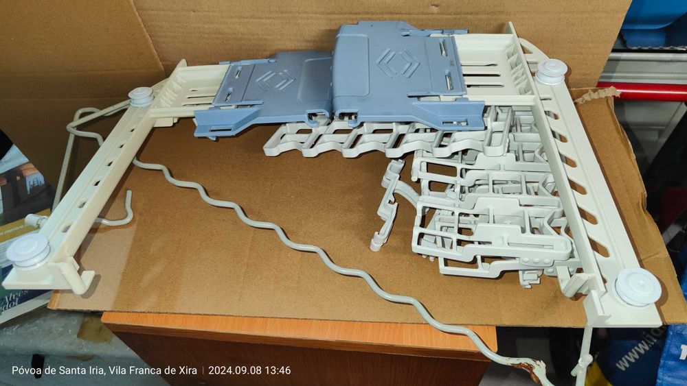 Máquina lavar loiça Whirlpool   Modelo ADG 9148/1, peças