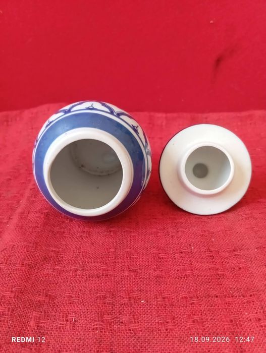 naczynie ceramiczne  dekoracyjne z pokrywką