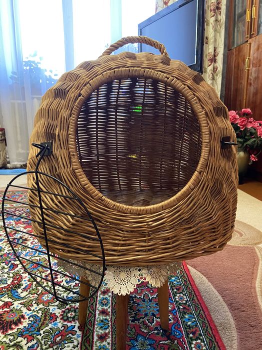 Переноска для котів плетена