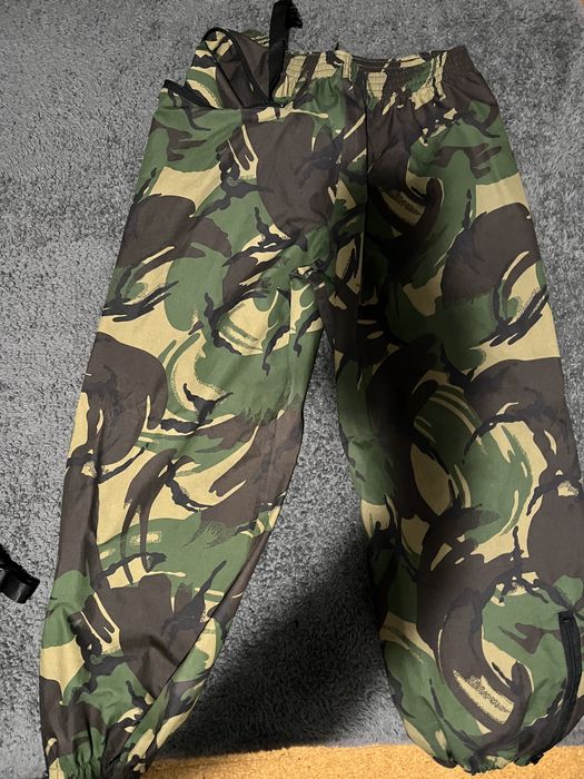 Calças Gore-Tex exército camufladas