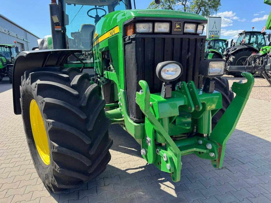 John Deere 8310, PowerShift 40km/h, BDB stan bdb