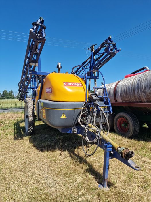Opryskiwacz  ciągany Caruelle 250s Olympia 21m