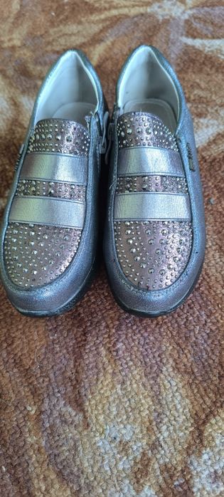 Туфлі дитячі 34 розмір