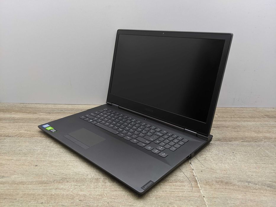 Lenovo Legion Y740 17.3" | i7-8750H | RTX 2070 8GB | 16GB | 512GB