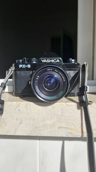 Yashica FX-3 + RMC Tokina 28mm 2.8