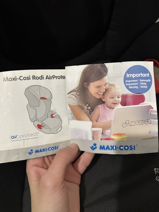 Дитяче автокрісло Maxi-Cosi Rodi AirProtect
