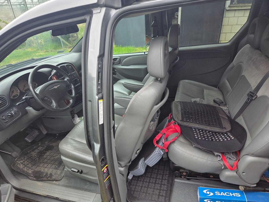 Chrysler Voyager