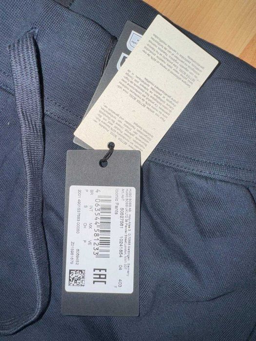 Нові оригінальні штани BOSS Розмір - S але по факту M