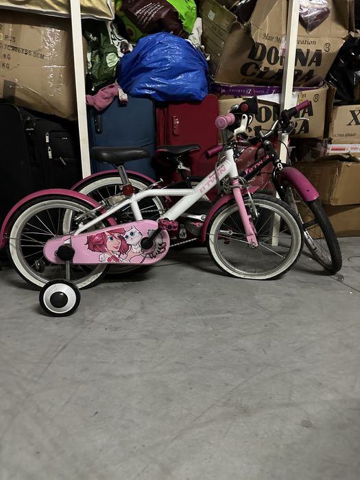 Vendo duas bicicletas semi novas para meninas de 07 e 10 anos