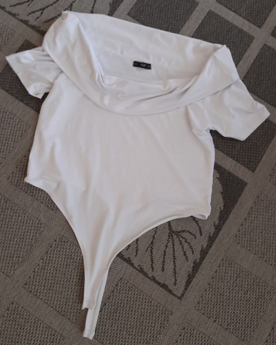F&F białe body 42 44 XL