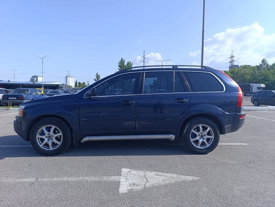 Volvo XC90 2003 года