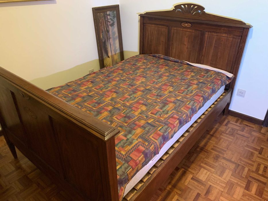 CAMA MADEIRA CLÁSSICA