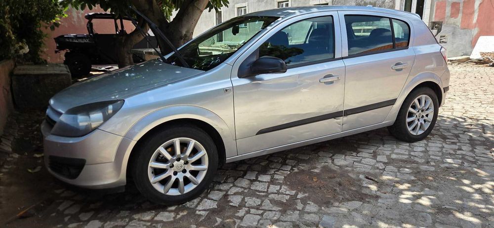 Opel Astra 2005 231km — photo 2