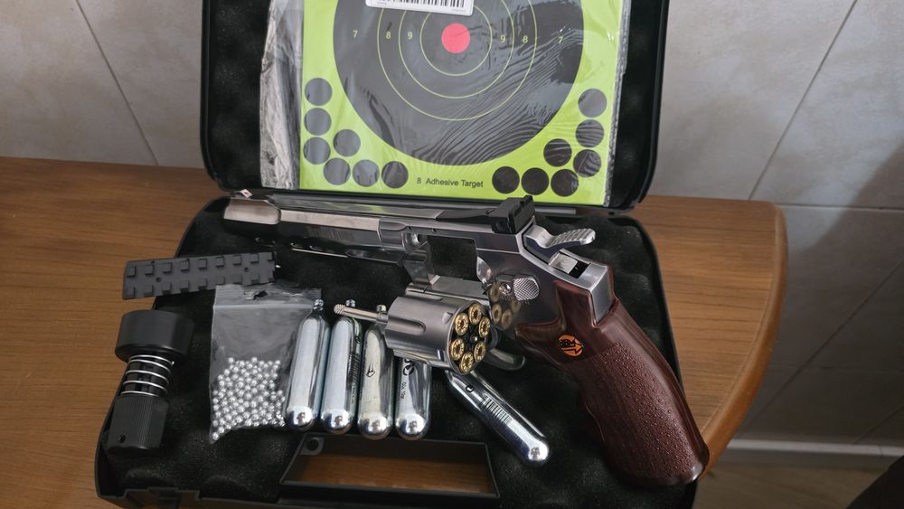 Bruni Guns 701S Prata 6" | Revólver de bolas BB's de aço