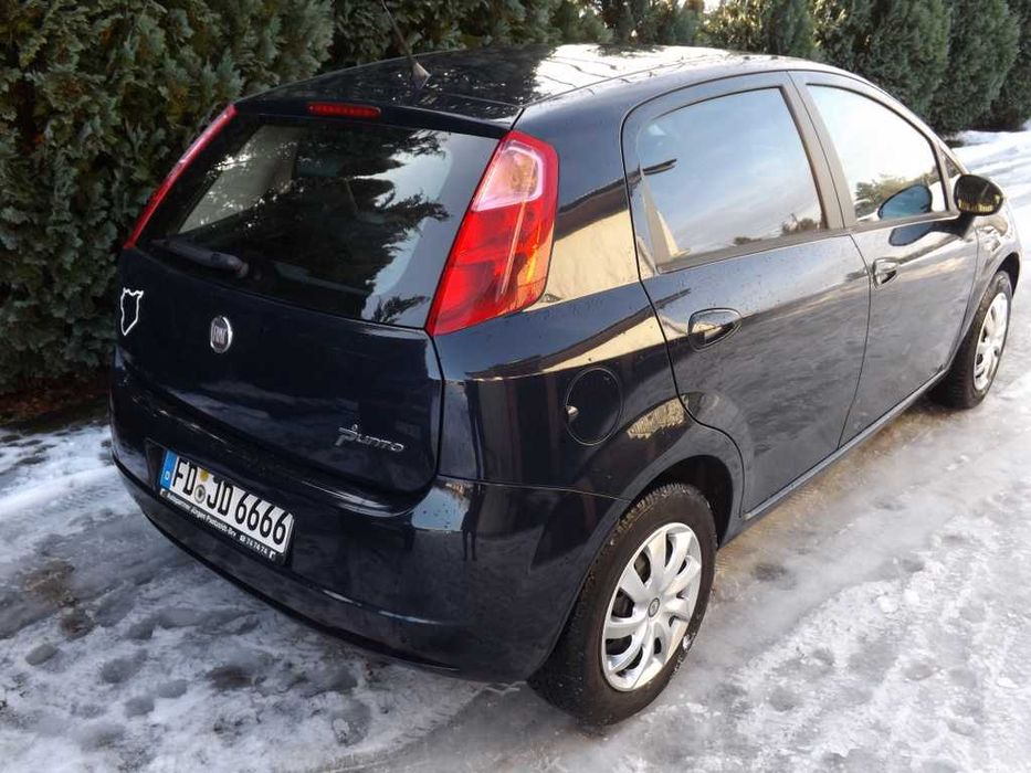 Fiat Punto 1.4-8V  1368 cm-77 KM Sprowadzony bez rdzy - BEZYWADKOWY