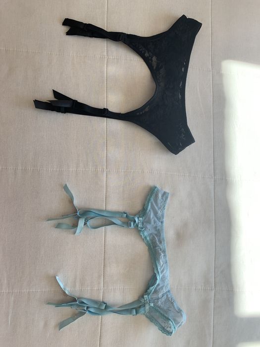 Dois cintos de ligas novos