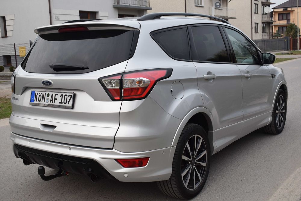 Ford Kuga,full opcja,ST-Line,4x4 z Niemiec