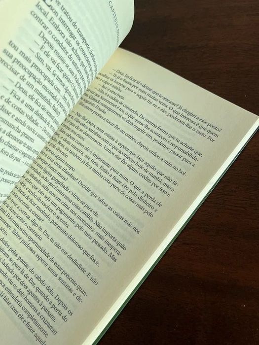Livro Traição Mortal Nora Roberts J D Robb romance policial