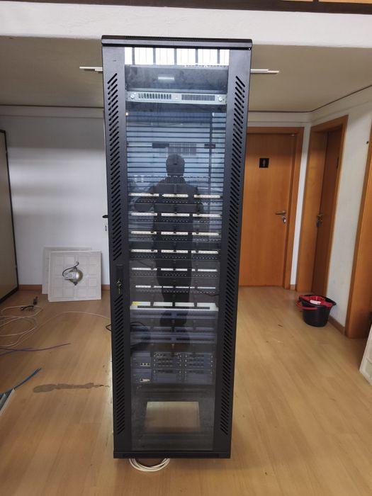 Armário telecomunicações