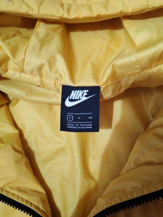 Casaco Puffer da Nike Amarelo