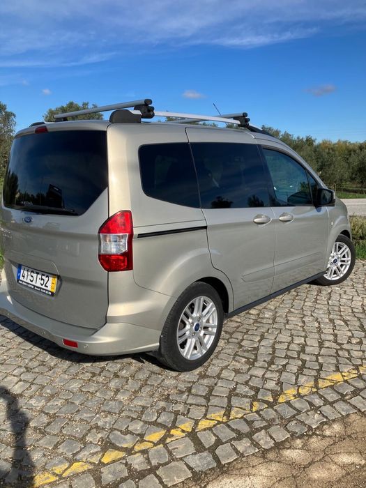 Ford Tourneo Courier