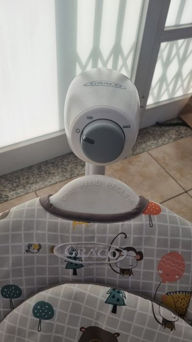 Espreguiçadeira de bebé