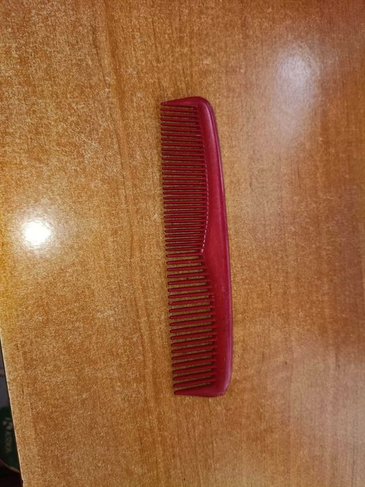 Grzebień do włosów grzebyk czerwony 12cm PRL