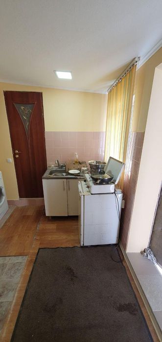 Сдам 1 - к.квартиру на Корабелов, район БСМП