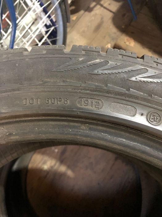 Шини Nokian 265/45/21 M+S  (б/у)