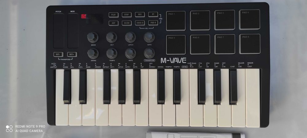 Міді-клавіатура MIDI-контролер M-VAVE SMK-25 Bluetooth