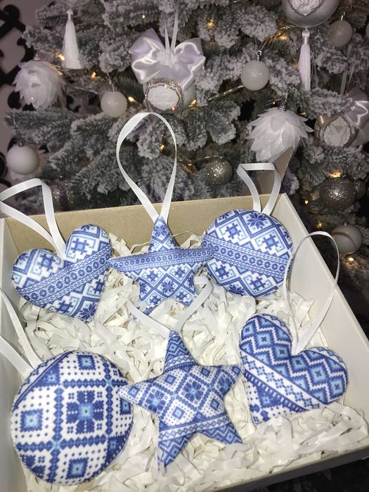 Новорічні іграшки Вишиванка Українські Патріотичні фетр Ручна робота