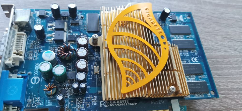 Karta graficzna Gigabyte GV-NX66256DP