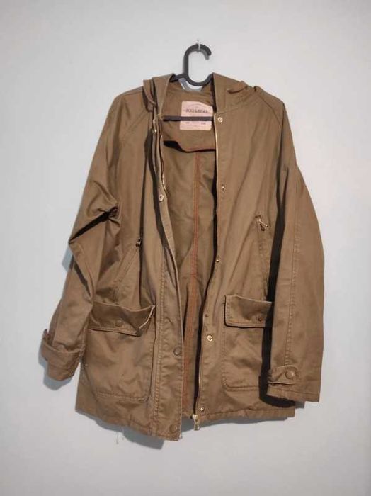 Casaco/Sobretudo - Pull & Bear (Caqui; Tamanho M)