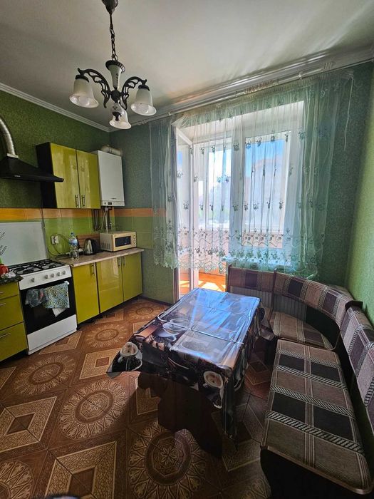 Оренда 1к квартири на вул. Зодчих