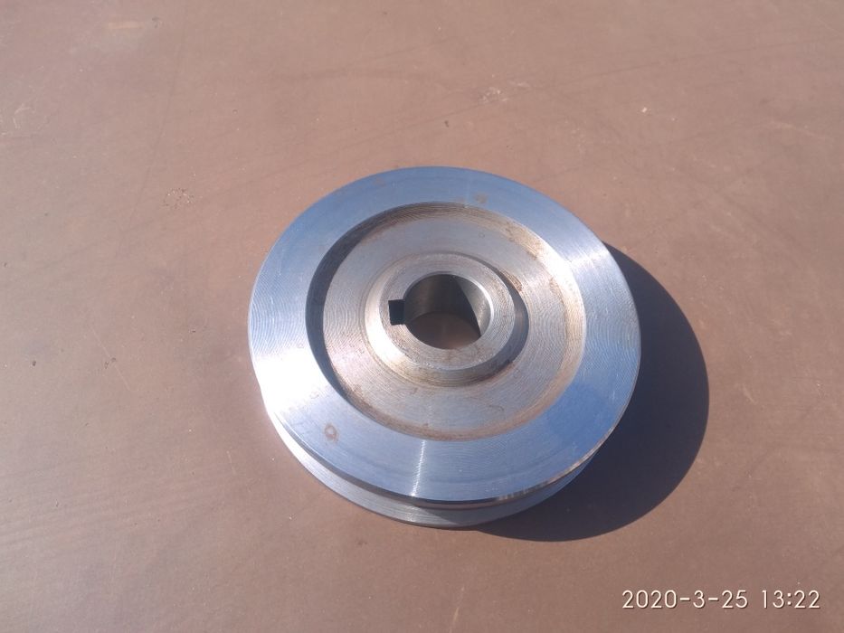 Продам шківи до електромотора чи генератора