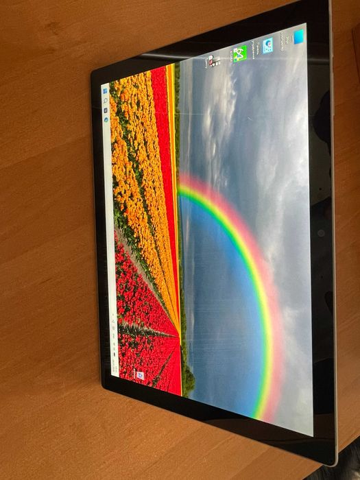 Microsoft Surface Pro 7. Windows 11 / i3/4gb/ssd 128.