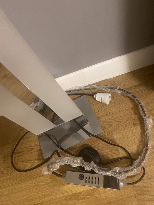 Stojąca lampa podłogowa Paul Neuhaus
