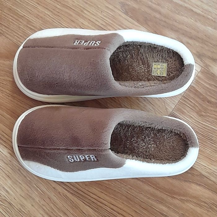 Тёплые тапочки домашние. Капці кімнатні.