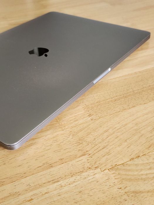 MacBook Pro 16 (2019) i9 16GB RAM 1TB SSD
