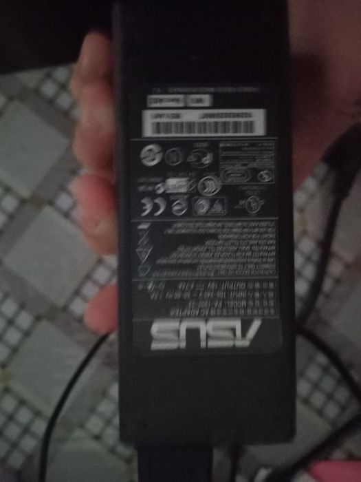 Зарядка Asus ноутбучна